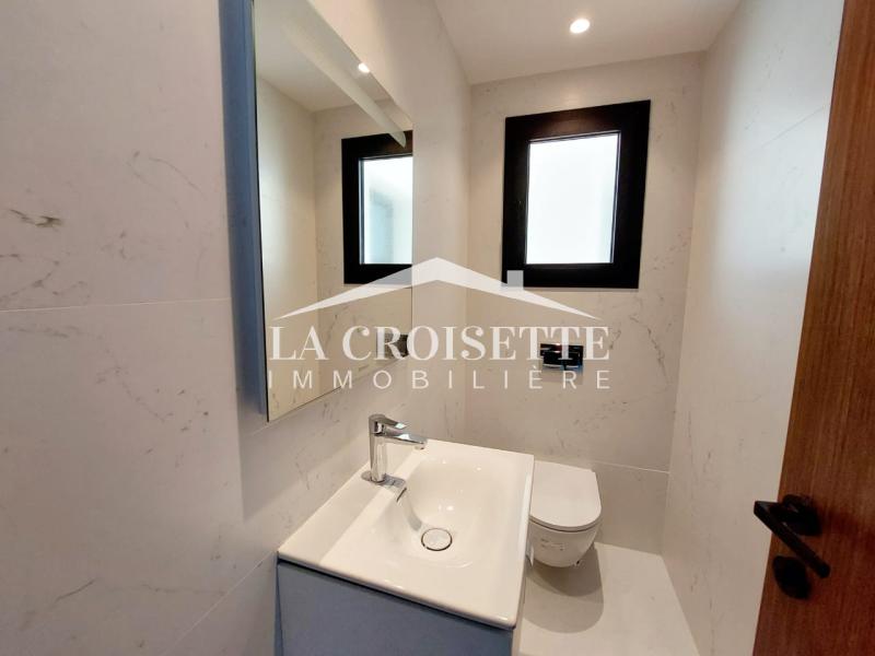 Appartement S+3 vue sur mer à La Marsa